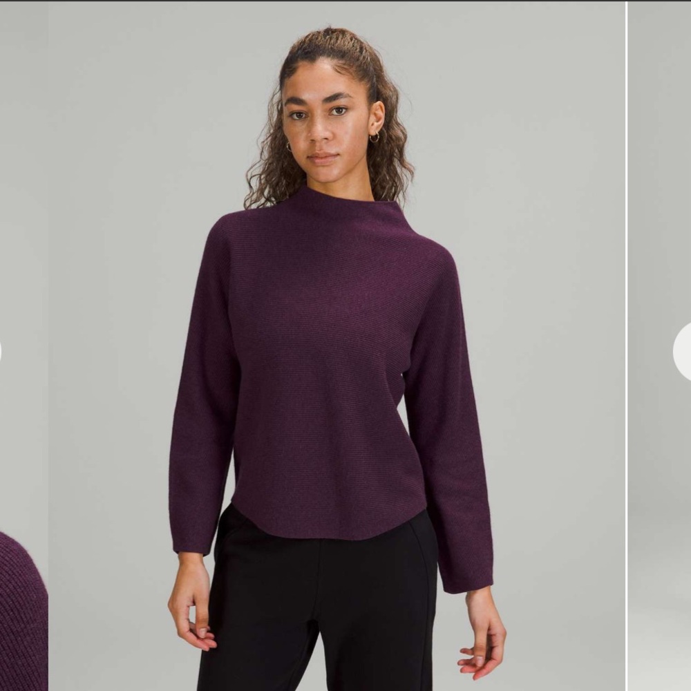 Like New Lululemon Boxy Cotton-Blend Sweater - Heathered Vintage Plum. Size XS/S